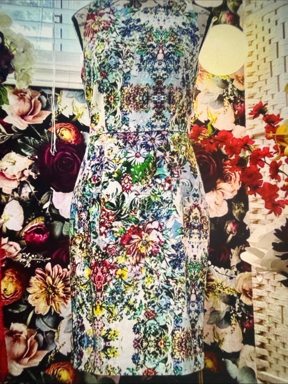Floral Print Sleeveless Sheath Dress - Multi